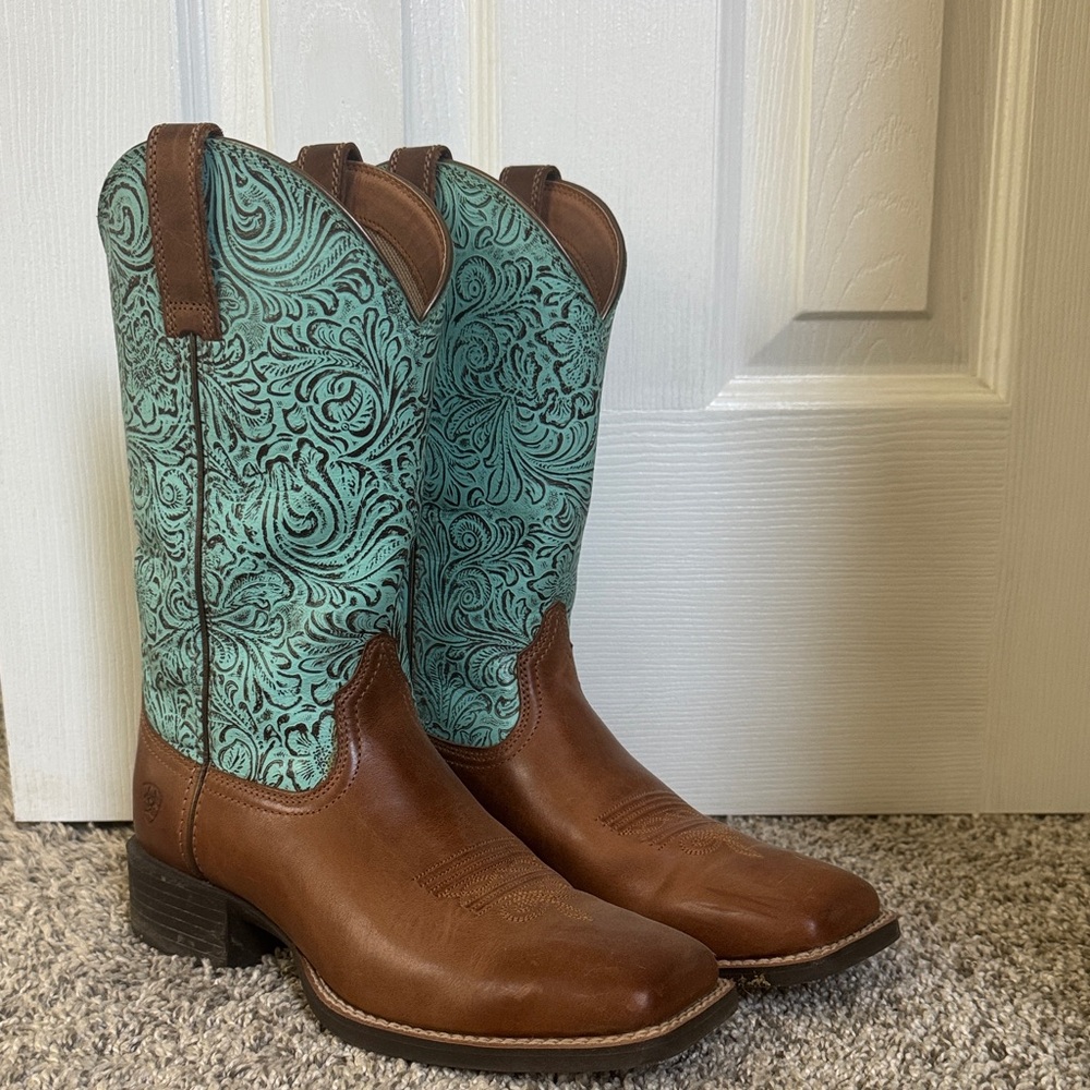 Ariat Brown and Turquoise Western Boots